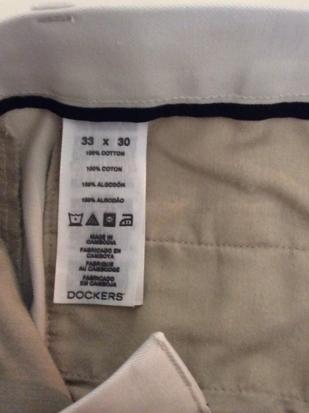 Men's Dockers Stone Colored Casual Pants Size 33x30 Straight Fit - Gently Worn - Picture 3 of 5